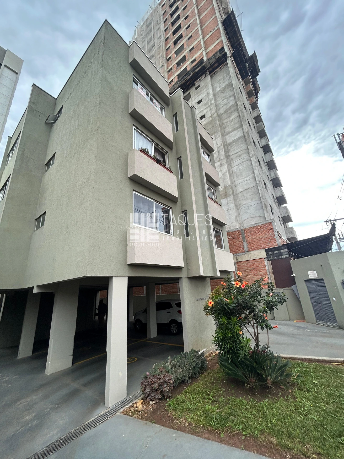 Apartamento Padrão à Venda Ed. Antuérpia