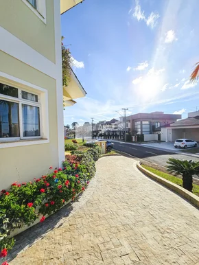 Casa à Venda Con. Colina Dos Frades