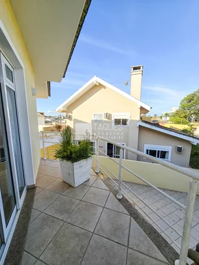 Casa à Venda Con. Colina Dos Frades