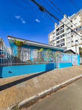Casa à Venda Bairro Estrela