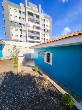 Casa à Venda Bairro Estrela