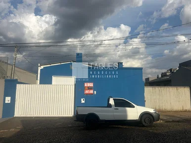 Locação De Barracão 240 M²