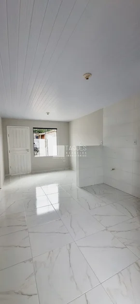 Caasa Terrea à Venda / Sabará / Próximo Ao Supermercado Vitor