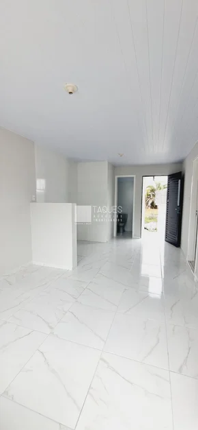 Caasa Terrea à Venda / Sabará / Próximo Ao Supermercado Vitor