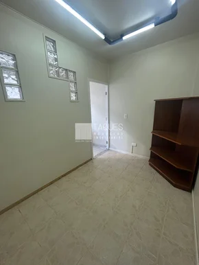 Sala Comercial Ed Italia