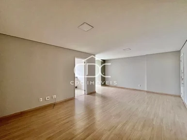 Excelente Apartamento Central