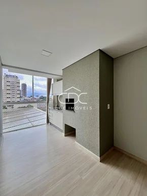 Excelente Apartamento Central