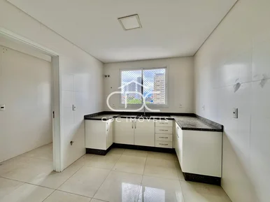 Excelente Apartamento Central