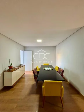 ótima Casa Em Condomínio Fechado