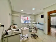 <strong>EXCELENTE CASA COMERCIAL CENTRAL</strong>