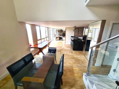 Excelente Sobrado Triplex No Estrela