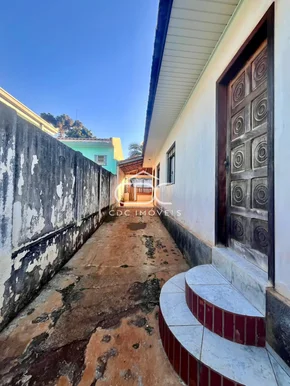 ótima Casa Em Uvaranas