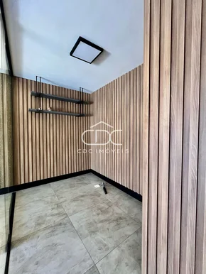 ótima Sala Comercial No Contorno