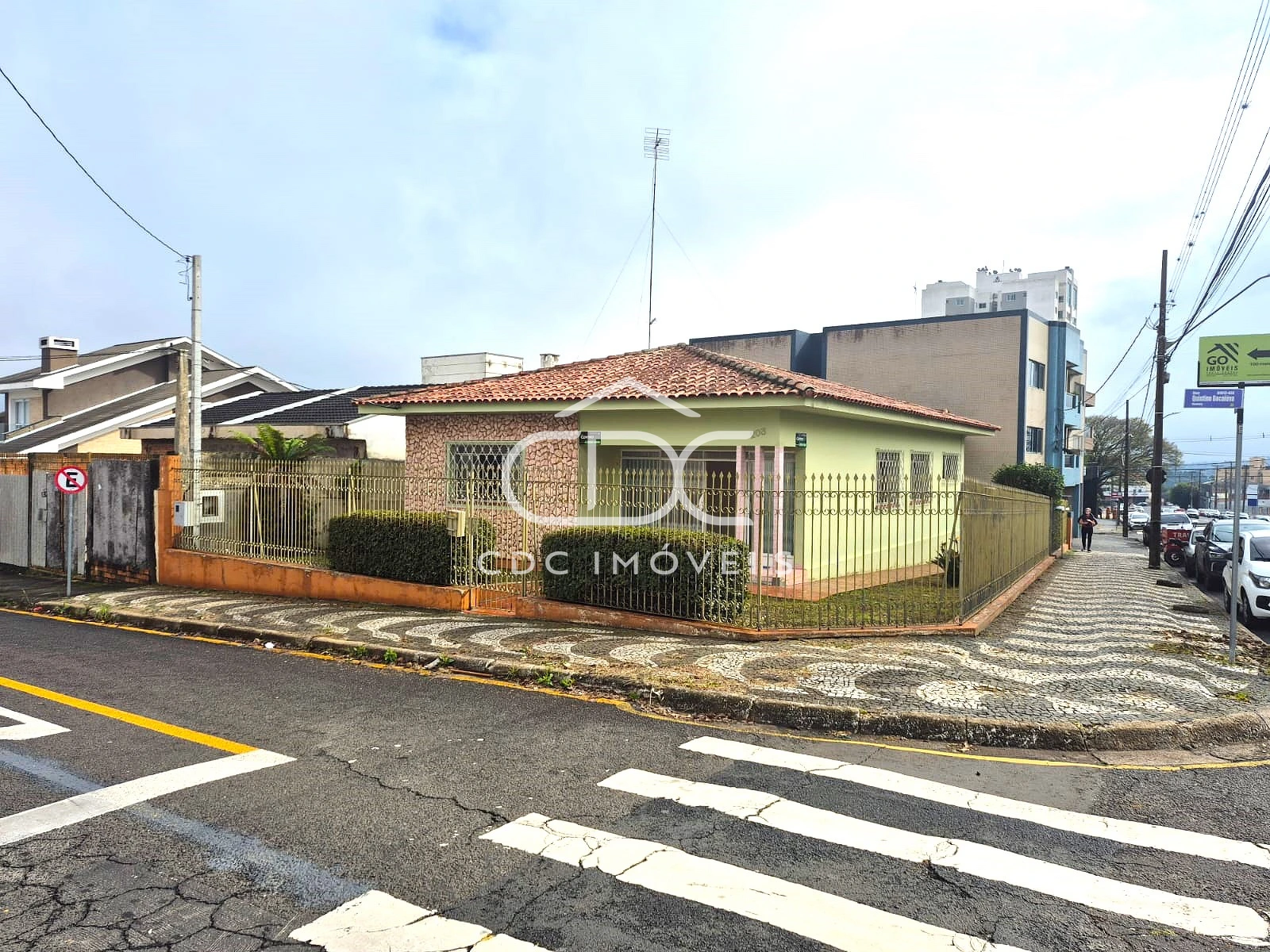 ótima Casa Comercial E/ou Residencial No órfãs