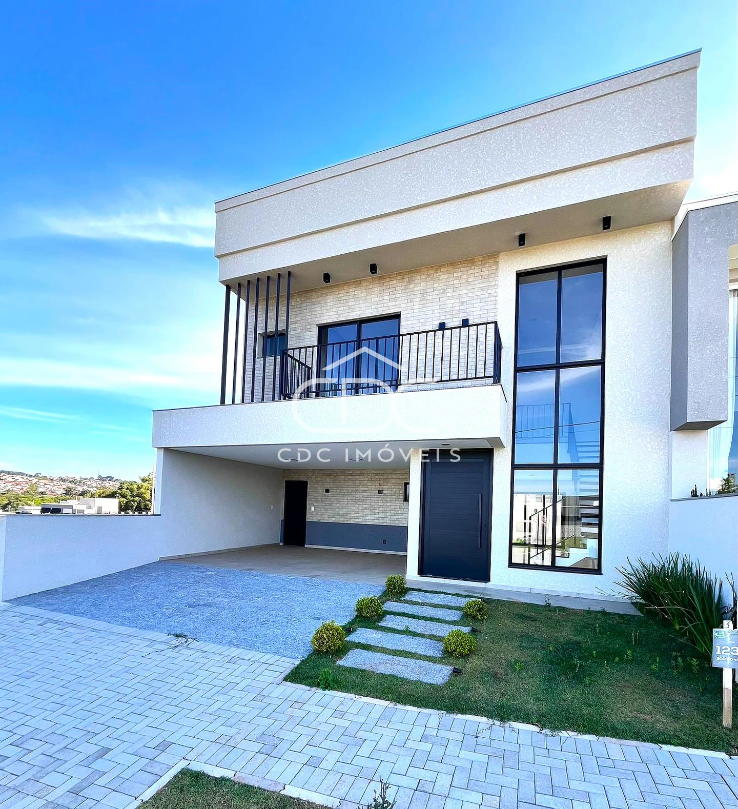 Excelente Casa Em Condomínio Fechado