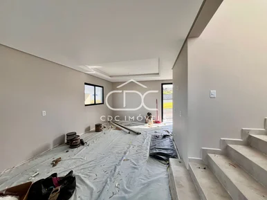 Excelente Casa Em Condomínio Fechado