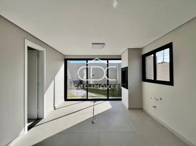 Excelente Casa Em Condomínio Fechado