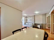 <strong>EXCELENTE APARTAMENTO SEMIMOBILIADO EM OFICINAS</strong>