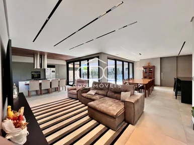 Excelente Residência Em Condomínio Fechado No Jd Carvalho