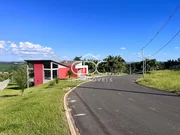 <strong>EXCELENTE CASA EM CONDOMÍNIO FECHADO</strong>