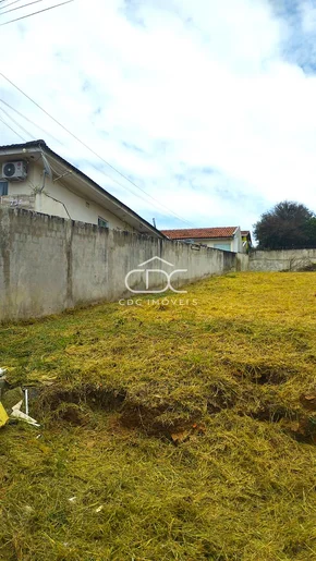 ótimo Terreno No Contorno