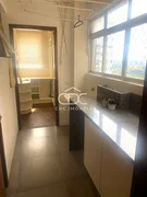 <strong>EXCELENTE APARTAMENTO SEMIMOBILIADO CENTRAL</strong>