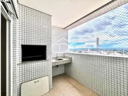 <strong>EXCELENTE APARTAMENTO SEMIMOBILIADO CENTRAL</strong>