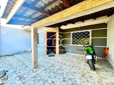 ótima Residência Em Uvaranas