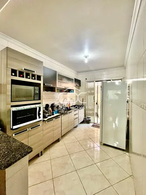 ótima Residência Em Uvaranas