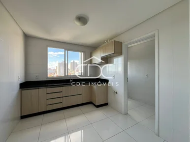 Excelente Apartamento Central