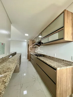 Excelente Apartamento No Ed. Santos Dumont - Torre 14 Bis