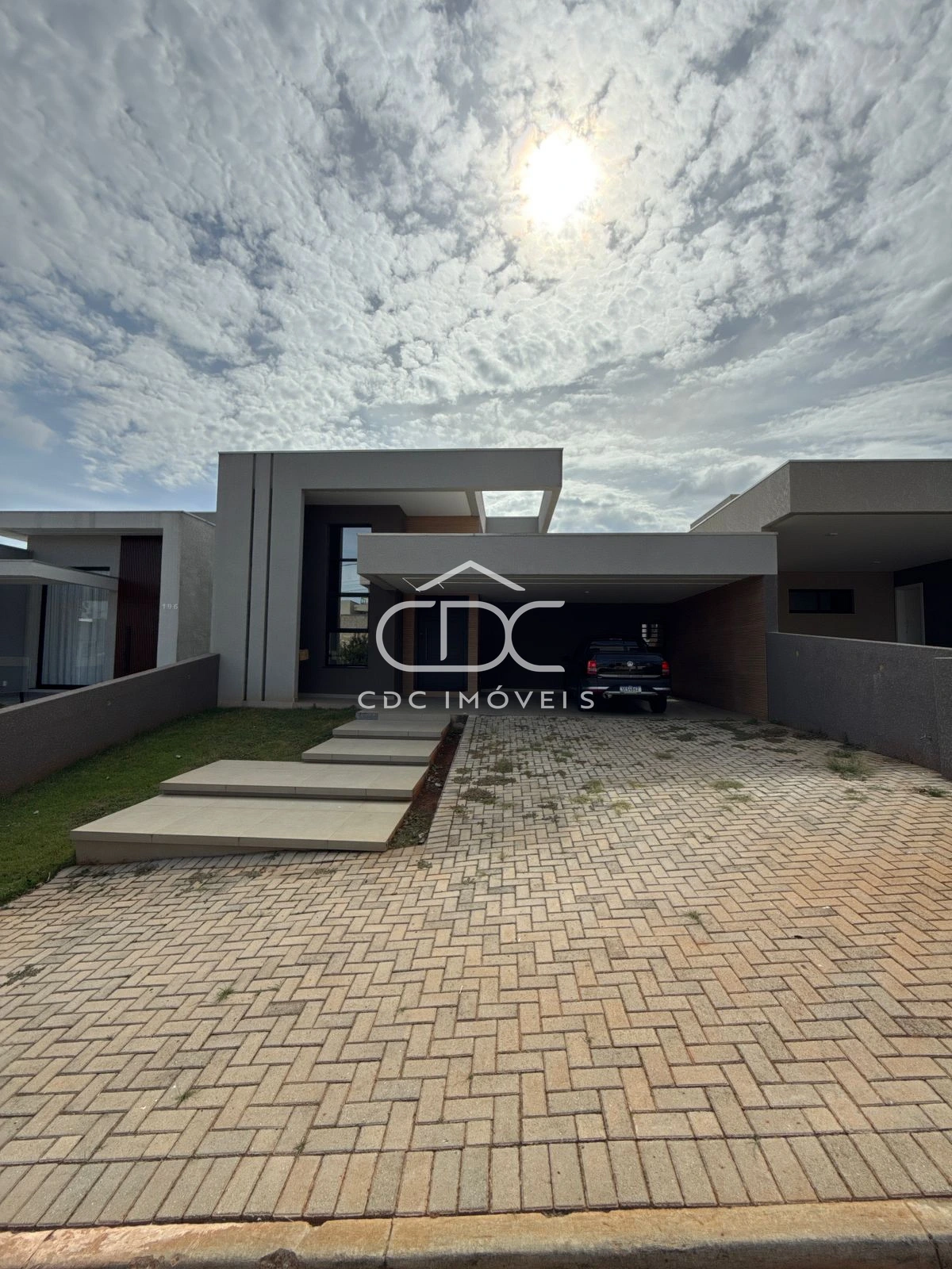 Excelente Casa Em Condomínio Fechado