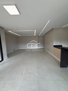 Excelente Casa Em Condomínio Fechado