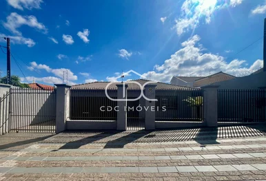 <strong>EXCELENTE CASA NO JARDIM CARVALHO</strong>