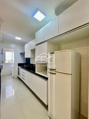 Excelente Apartamento Semimobiliado No órfãs