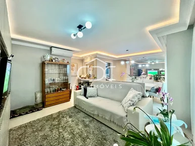 Excelente Apartamento Semimobiliado Em Uvaranas