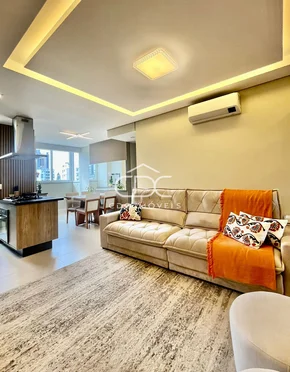 Excelente Apartamento Semimobiliado Central