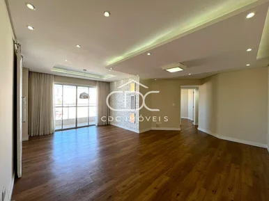 Excelente Apartamento Central