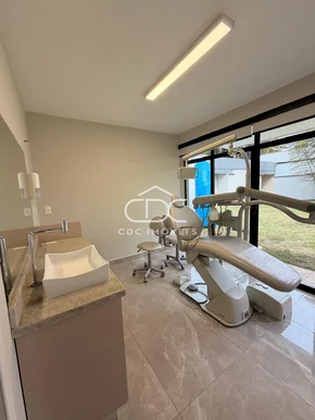 Excelente Sala Comercial Mobiliada E Equipada Para Dentistas