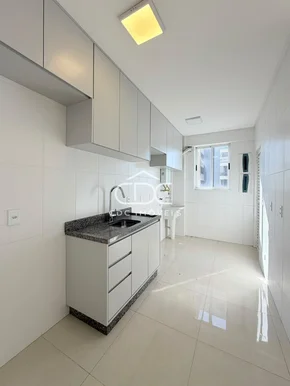 Excelente Apartamento Semimobiliado No Estrela