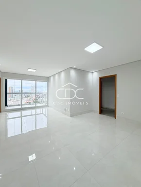 Excelente Apartamento Semimobiliado Em Oficinas