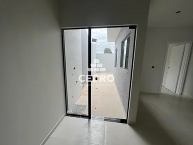 Casa Com 2 Quartos No Cará Cará