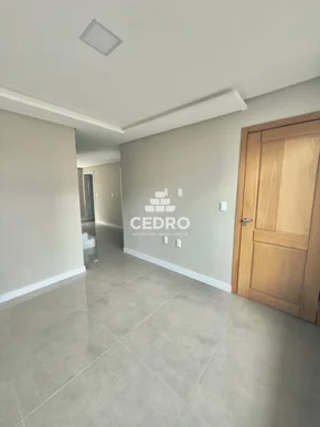 Sobrado Com 3 Quartos, Sendo 1 Suíte Em Nova Rússia