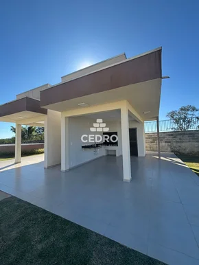 Terreno De 200m² Em Oficinas