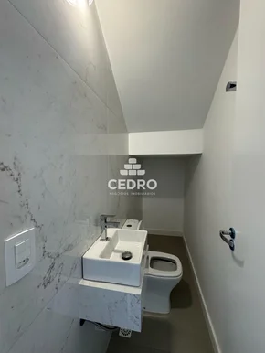 Sobrado Com 3 Quartos, Sendo 1 Suíte, No Jardim Carvalho
