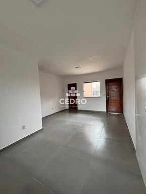 Casa Com 2 Quartos Na Colônia Dona Luiza
