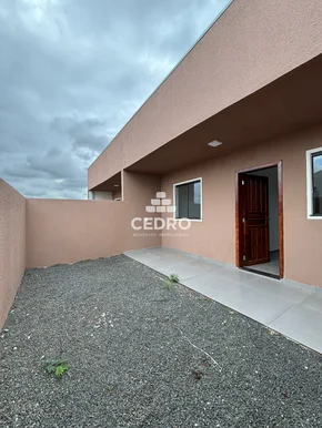 Casa Com 2 Quartos Na Colônia Dona Luiza