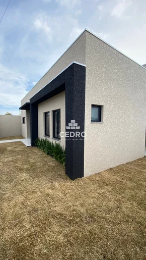 Casa Com 3 Quartos, Sendo 1 Suíte, Em órfãs