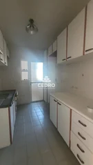 <strong>Apartamento com 3 quartos, sendo 1 suíte, na Vila Estrela</strong>