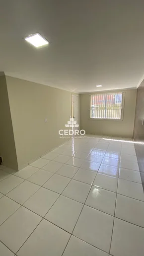 Sobrado Com 3 Quartos, Sendo 1 Suíte, Em órfãs
